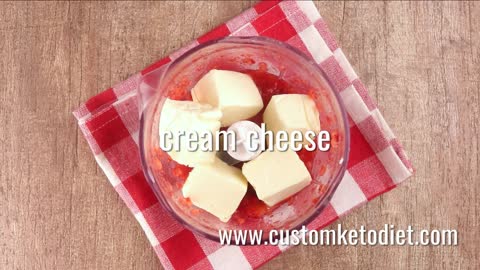 Keto Strawberry Cheesecake Fat Bombs/Diet