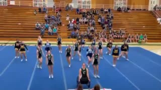 Cheerleader's last dance after losing both legs in car accident
