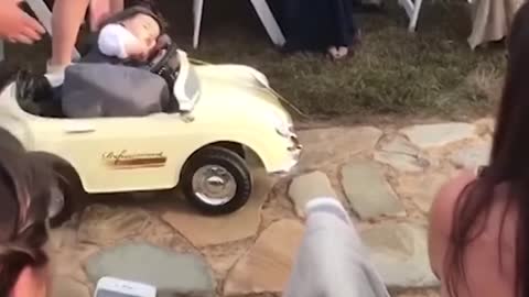 Kids add a lot of comedy and laughter to a wedding. Fails