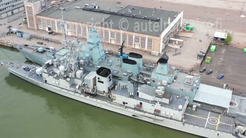 FGS Sachsen & Latouche-Tréville