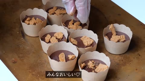 One-Bowl Easy Chocolate muffins