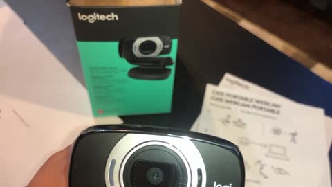 Logitech - 1080p 30fps HD Webcam C615 - Black USB Model: 960-000733 SKU: 2588445 (01-05-2022)