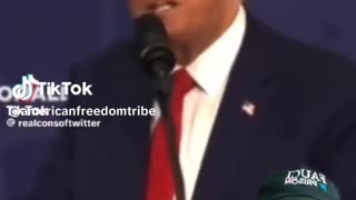 Trump jokes while on the campaign trail!