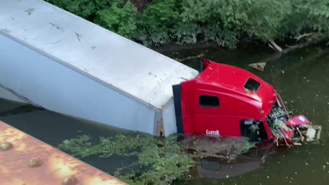 Semi Truck Goes For a Swim