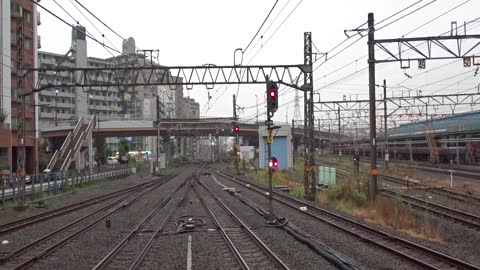 Light rain during morning rush hour