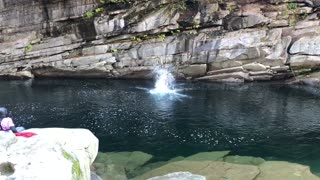 Diving off cliff in Washington