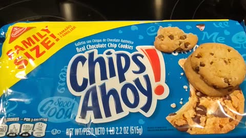 Eating Nabisco Family Size Chips Ahoy! Real Chocolate Chip Cookies, Dbn, MI, 12/10/23