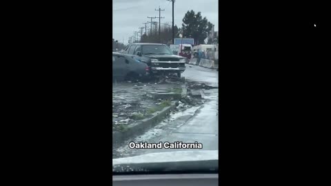 Nasty Video of Societal Decay from Dem-run Oakland, CA