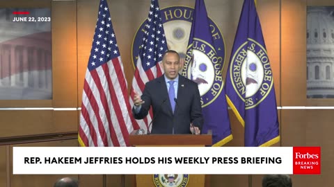 Hakeem Jeffries Slams 'Hypocrisy' Of Republicans Who Sought Adam Schiff Censure