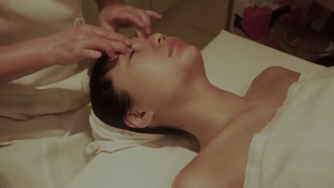 Relaxing Facial massage