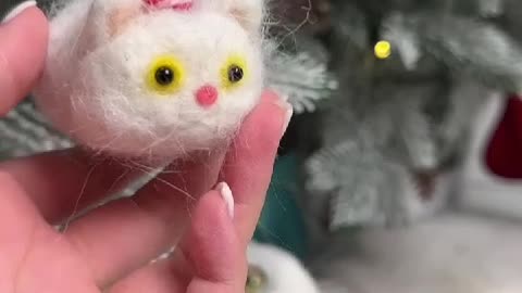 Christmas tree decorations made from cat