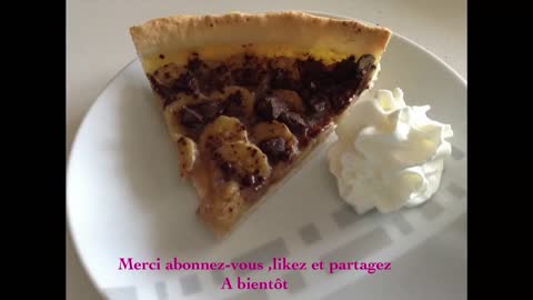 QUICK AND EASY CHOCOLATE BANANA PIE RECIPE - RECETTE DE TARTE A LA BANANE CHOCOLAT RAPIDE ET FACILE