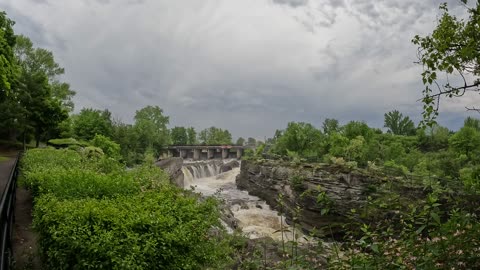 The Hogs Back Falls Trail Loop In Ottawa