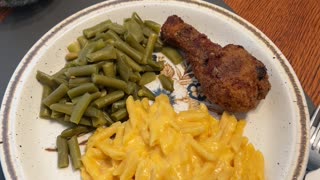 Air Fryed Chicken Drumstick with green beans and pasta