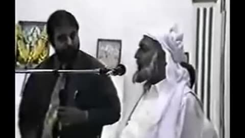 HH Riaz Ahmed Gohar Shahi at Hindu Temple - 3/4