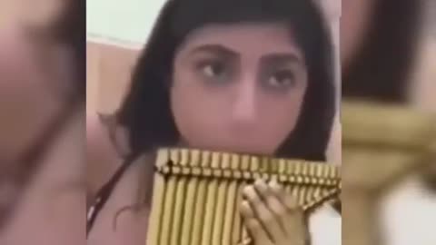 Mia Khalifa song