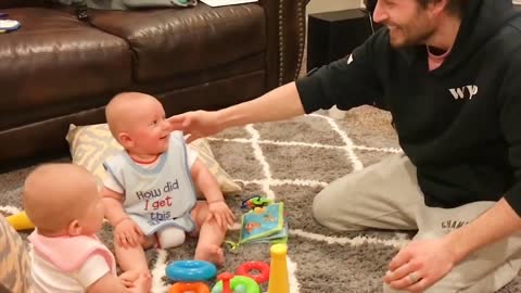 BABY FALLS OVER LAUGHING | FUNNY BABY COLLECTION | TRend EDit
