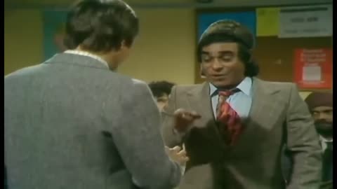 Funniest scene from Mind Your Language 🤣