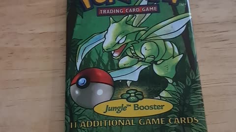 Opening 1999 Pokémon Jungle Booster Pack