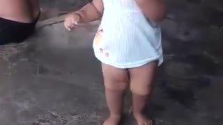 Very funny baby dance