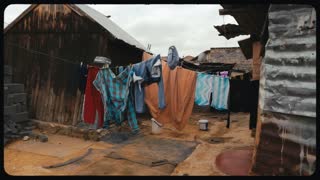 Street Food in South Africa’s Most Dangerous Slum!! Alexandra Township!!