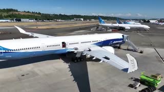 Boeing 777-9