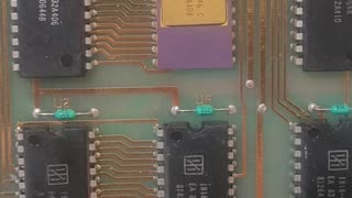 GOLD RECOVERY .: INSIDE AN 8086 STYLE ROM MICRO CHIP