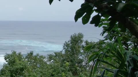 Nā Pali Coast, Kaua'I, jaw-dropping scenery #shorts