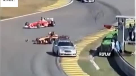 RACE CAR F1 CRASH BRUTAL