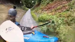 camera, kayak, Action!