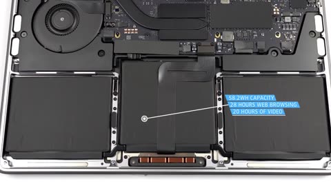 Apple MacBook Pro 13 (M2, 2022): No upgrade options or disassembly