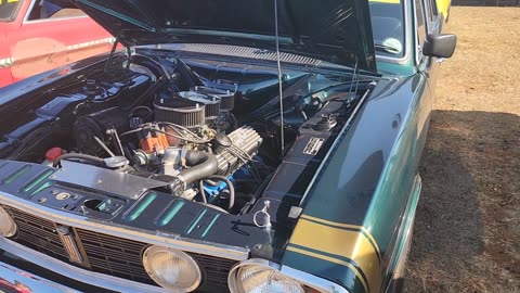 Ford Cortina Perana Engine Start