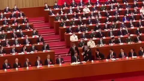 Chinese Leader Xi Has His Predecessor Hu Jintao Removed from CCP Summit on Live TV