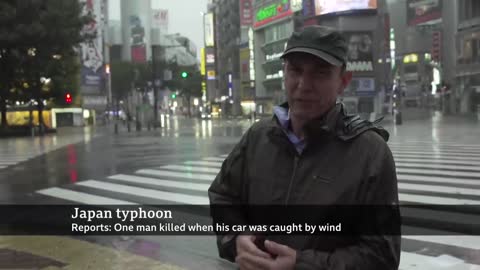 Japan hit by biggest typhoon in decades - BBC News