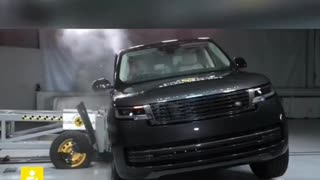 Range Rover 2022 5 Star Crash Test