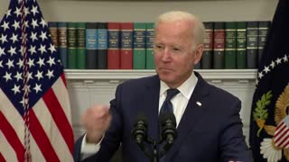 Biden LAUGHS When Confronted Over American Disapproval Of Botched Afghan Withrawal