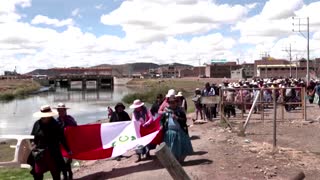 Ministers in Peru resign amid deadly protests