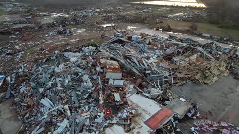 Rolling Fork Mississippi was hit last night with a devastating tornado.😣