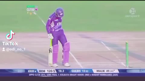 Shoaib Malik smashing kuldeep Yadav everywhere #cricketvideo #sixes #sixsixes