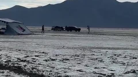Burning Man Update: People harrass others trying to escape the floods