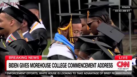 USA: Morehouse College graduates turn their backs on Joe Biden!