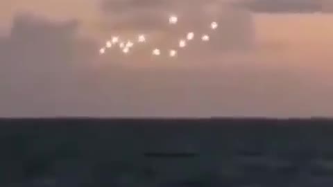 VARIOUS UFOS ON TOP OF THE SEA WATCH THE VIDEO AND SHARE