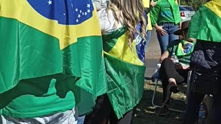 Brazil half the population does not accept president Lula