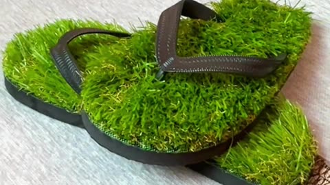 Step into Comfort with Grass Bottom Flip Flops!