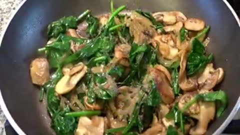 Creamy Mushroom with garlic and spinach!!!