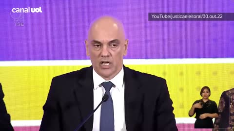 Alexandre de Moraes conversou com Lula e Bolsonaro após resultado das eleições