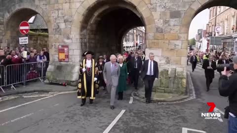 45_King Charles egged as he greets crowds in York 7NEWS