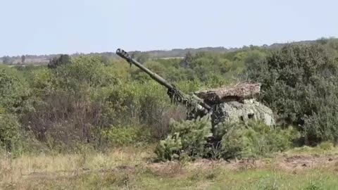 Combat work of crews of self-propelled artillery units Msta-S