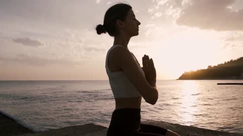 Best YouTube Yoga Video, Beginners yoga for weight loss, 10 minute yoga, Beach Yoga.