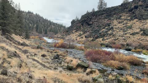 Central Oregon – Steelhead Falls – Perspective of Canyon Valley – 4K